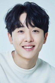 윤우