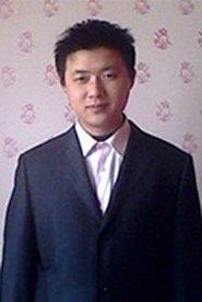 莫默