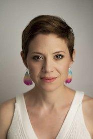 Dóra Szinetár