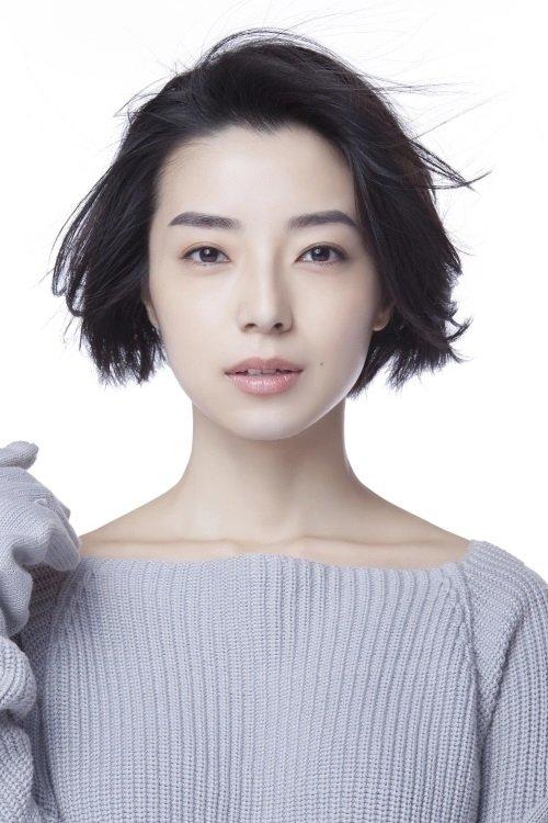 周颖