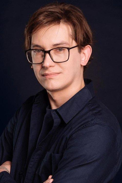 Александр Саков