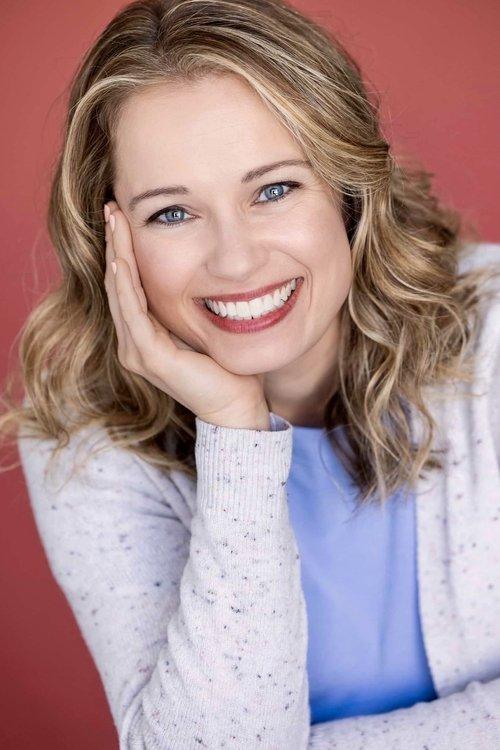 Amanda  Pfeiffer