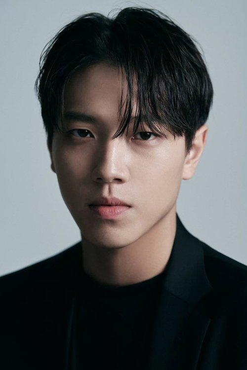 유성윤