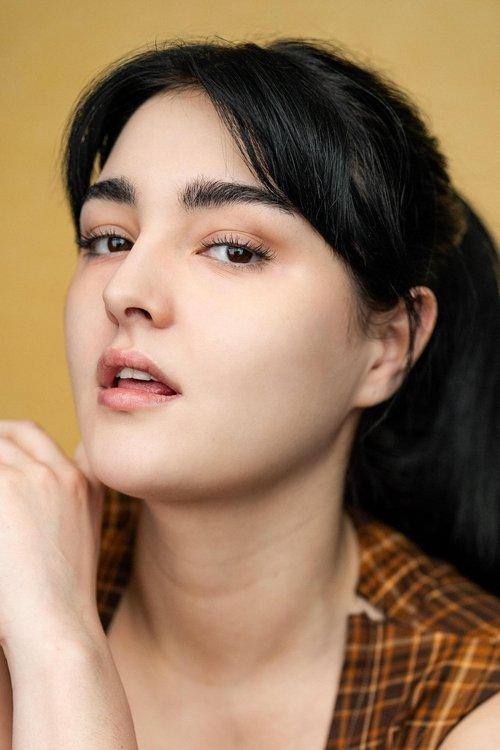 Maddie Mills