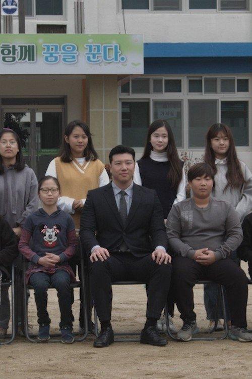 계절이 지나가는 하늘에는