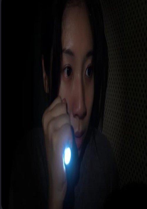 어둠 속에서