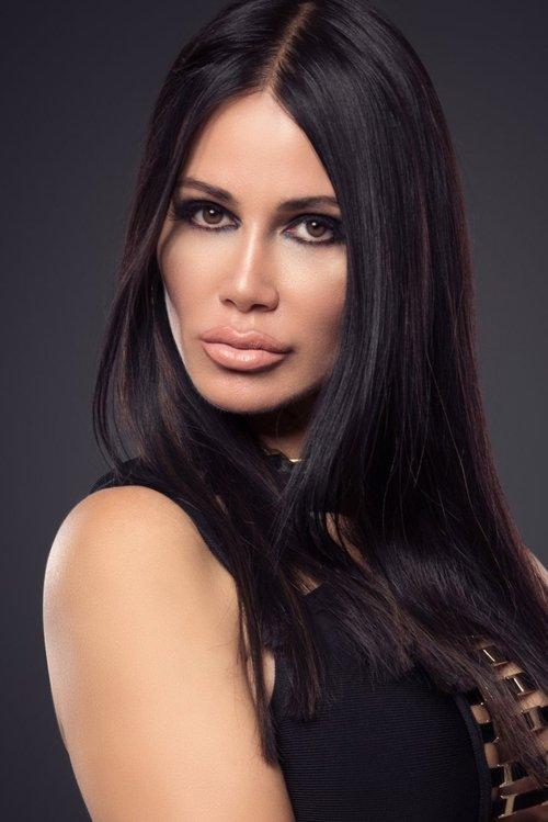 Djamila Rowe