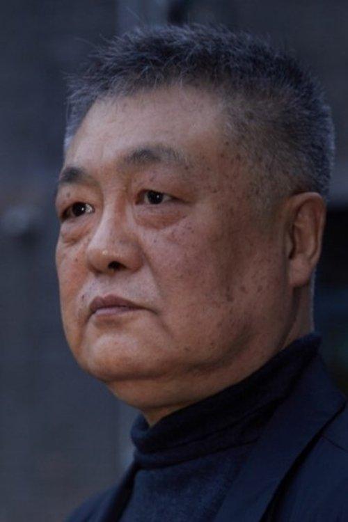 李彬